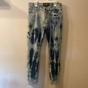 Lucky Brand acid Wash denim legging size 28